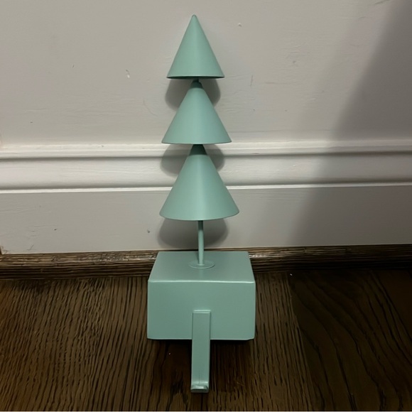 Gorgeous! Super Heavy “West Elm” Mint Green Tree Stocking Holder! - Picture 3 of 16